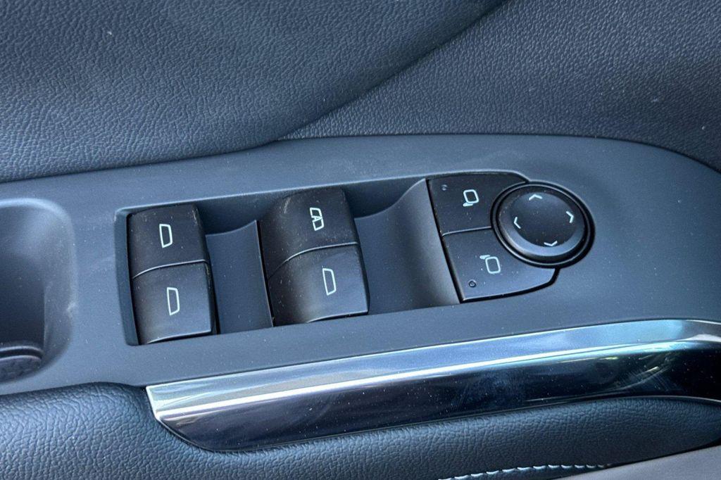 new 2026 Chevrolet Traverse car, priced at $43,420