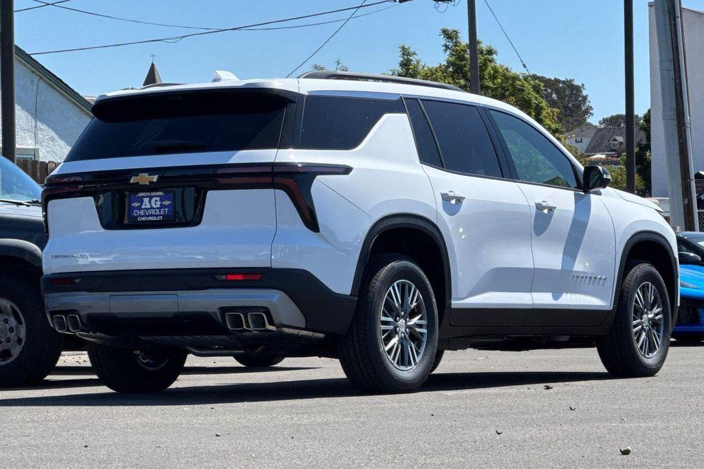 new 2026 Chevrolet Traverse car, priced at $43,420