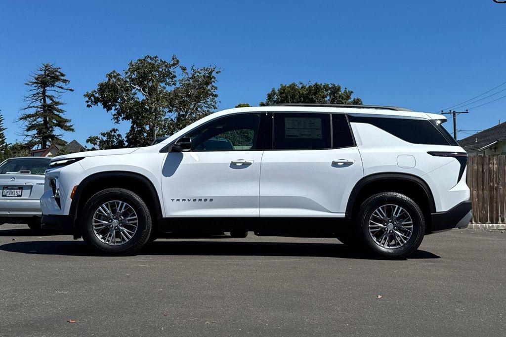 new 2026 Chevrolet Traverse car, priced at $42,195