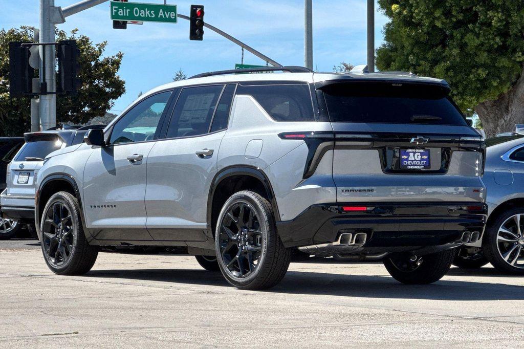 new 2026 Chevrolet Traverse car, priced at $54,480