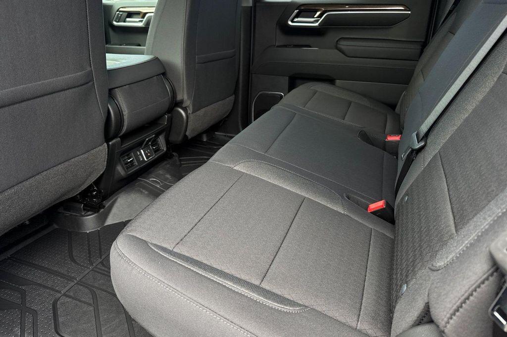 new 2026 Chevrolet Silverado 1500 car, priced at $43,679