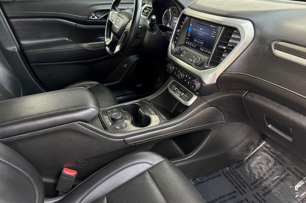 used 2023 GMC Acadia car, priced at $25,000