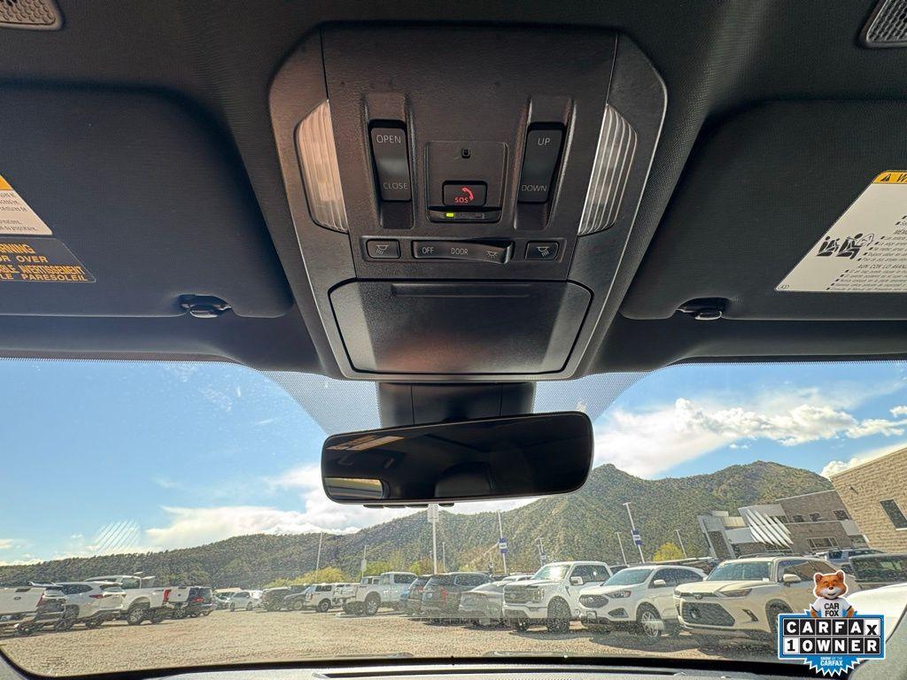 used 2025 Toyota Highlander car, priced at $41,895