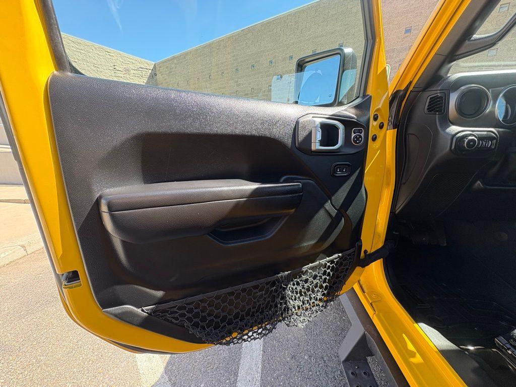 used 2020 Jeep Wrangler Unlimited car, priced at $25,995