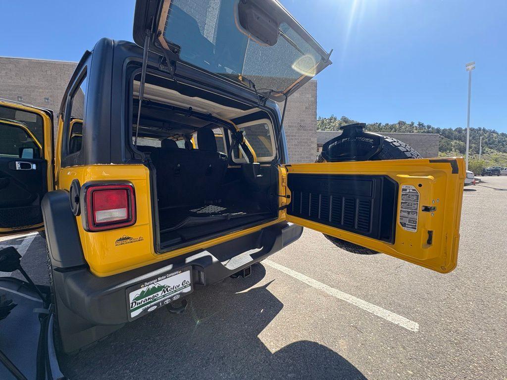 used 2020 Jeep Wrangler Unlimited car, priced at $25,995