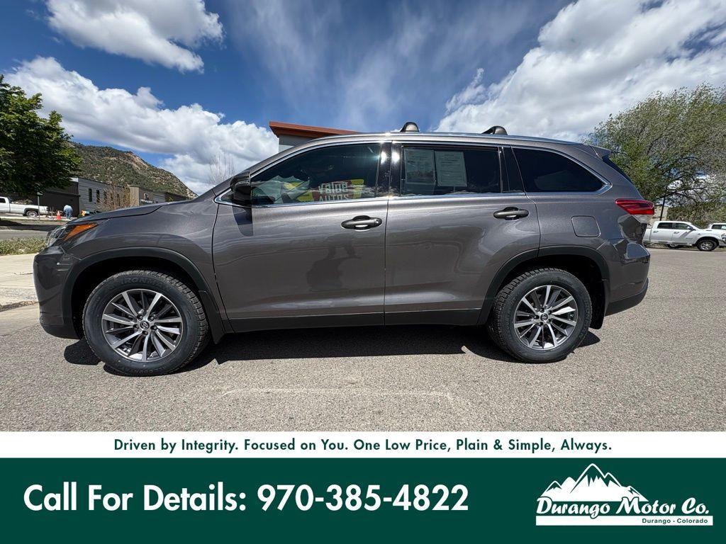 used 2019 Toyota Highlander car, priced at $21,994
