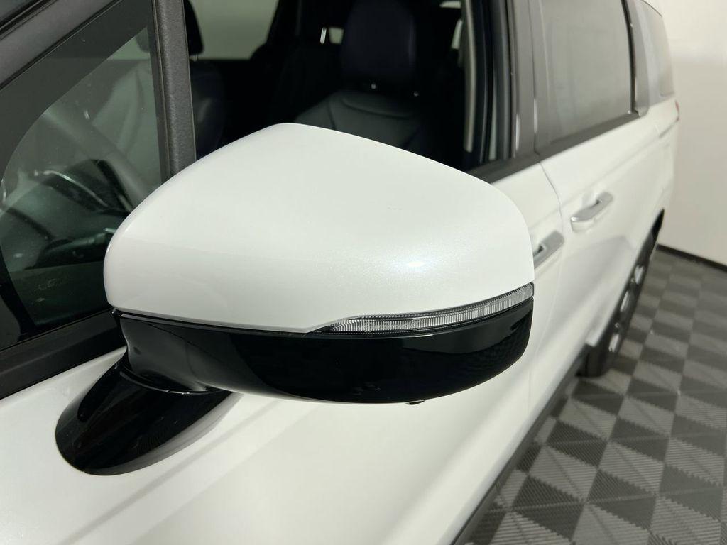 new 2026 Kia Carnival Hybrid car, priced at $45,909