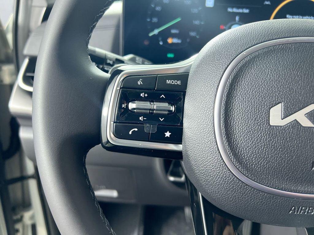 new 2026 Kia Carnival car, priced at $54,518