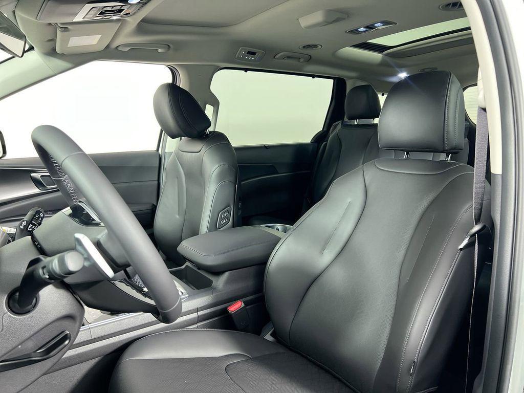 new 2026 Kia Carnival car, priced at $54,518