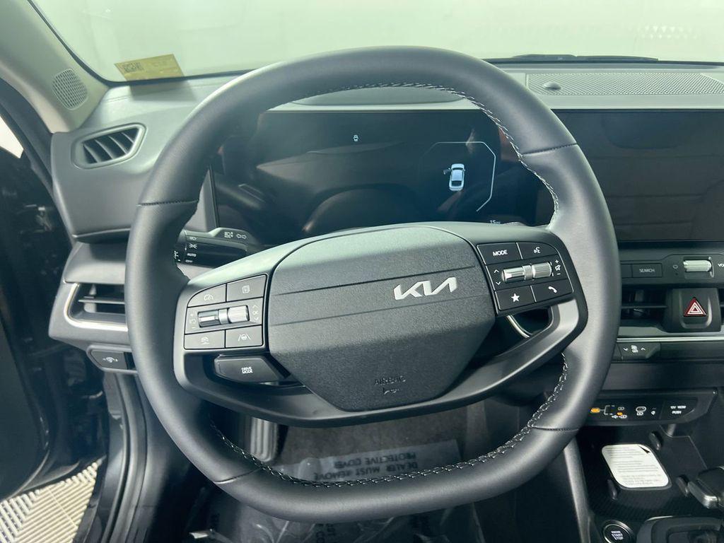 new 2025 Kia K4 car, priced at $22,922