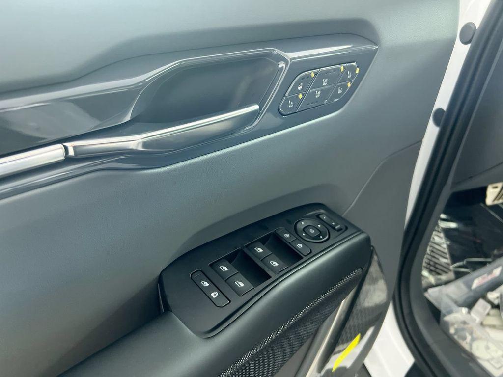 new 2026 Kia EV9 car, priced at $73,551