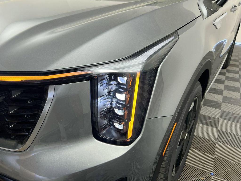 new 2026 Kia Sorento Hybrid car, priced at $47,595