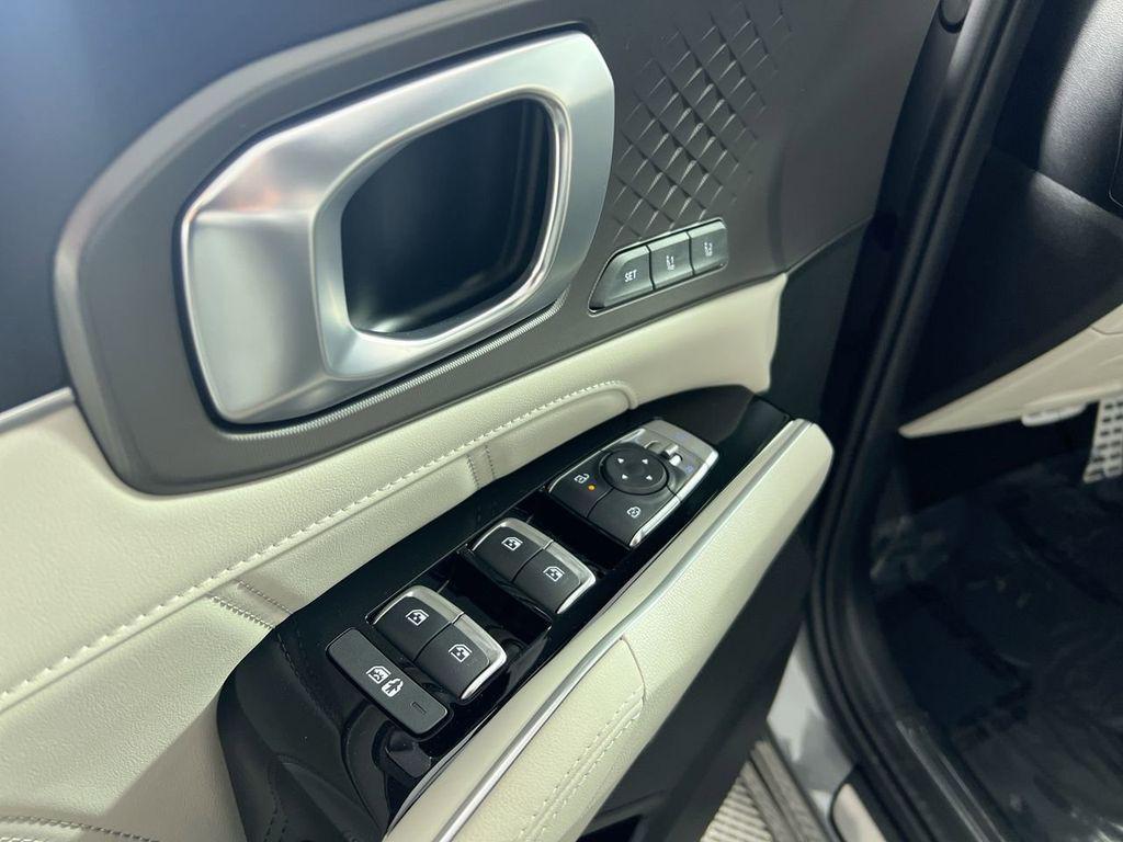 new 2026 Kia Sorento Hybrid car, priced at $47,595