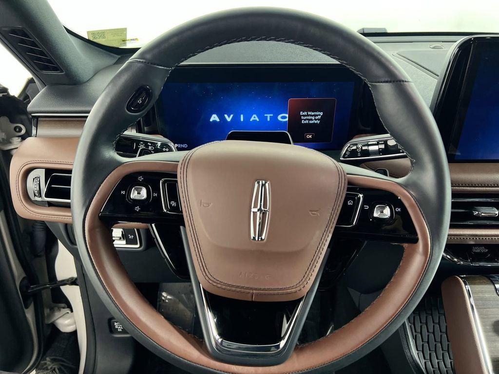 used 2025 Lincoln Aviator car, priced at $57,335