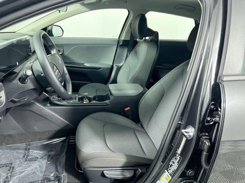 new 2025 Kia K4 car, priced at $24,485