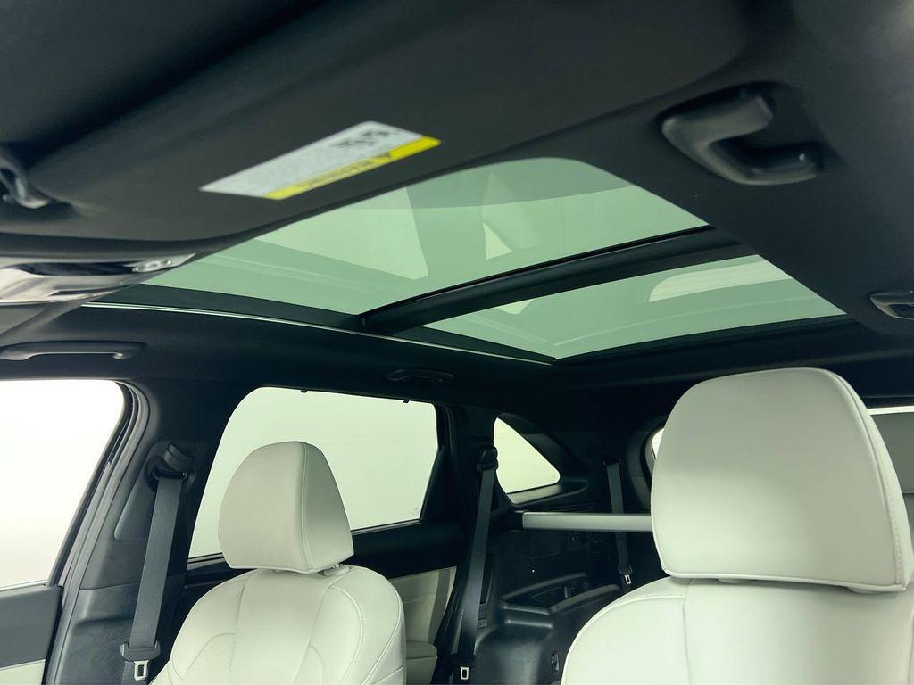 new 2026 Kia Sorento Hybrid car, priced at $39,922