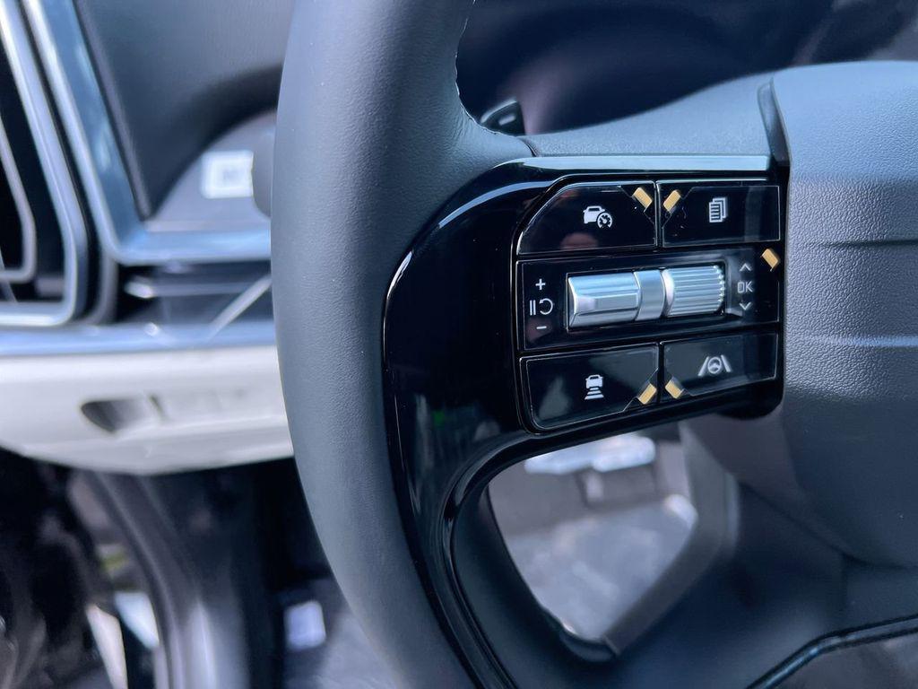 new 2026 Kia Sorento Hybrid car, priced at $47,715