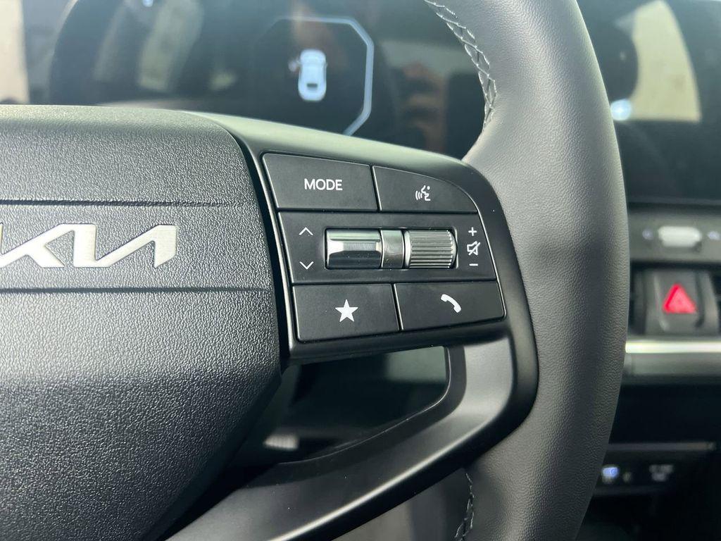 new 2025 Kia K4 car, priced at $22,922