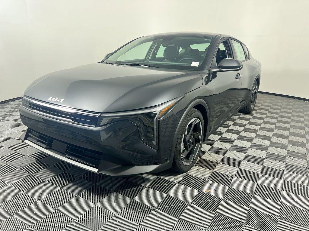 new 2025 Kia K4 car, priced at $22,922