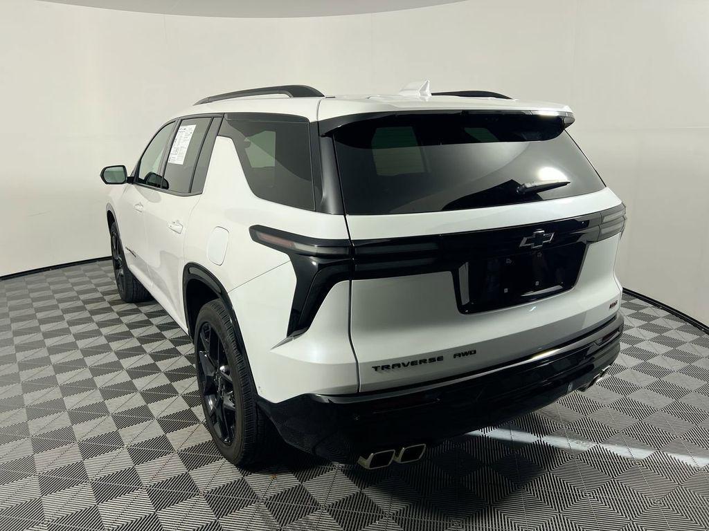 used 2024 Chevrolet Traverse car, priced at $49,200