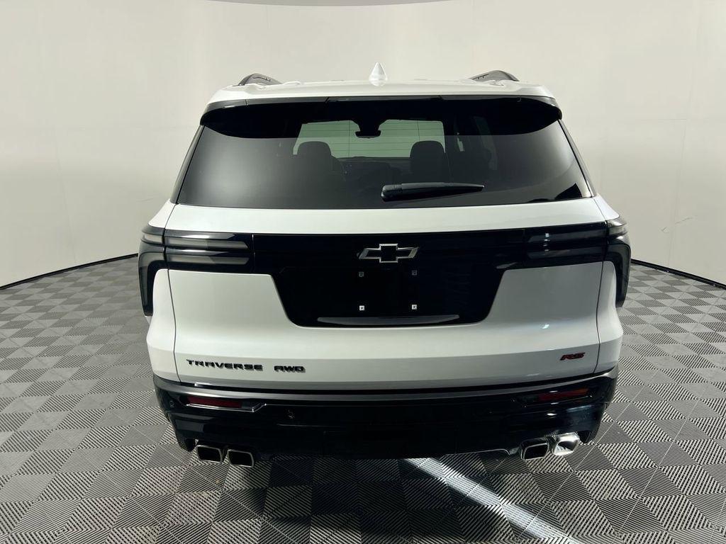 used 2024 Chevrolet Traverse car, priced at $49,200