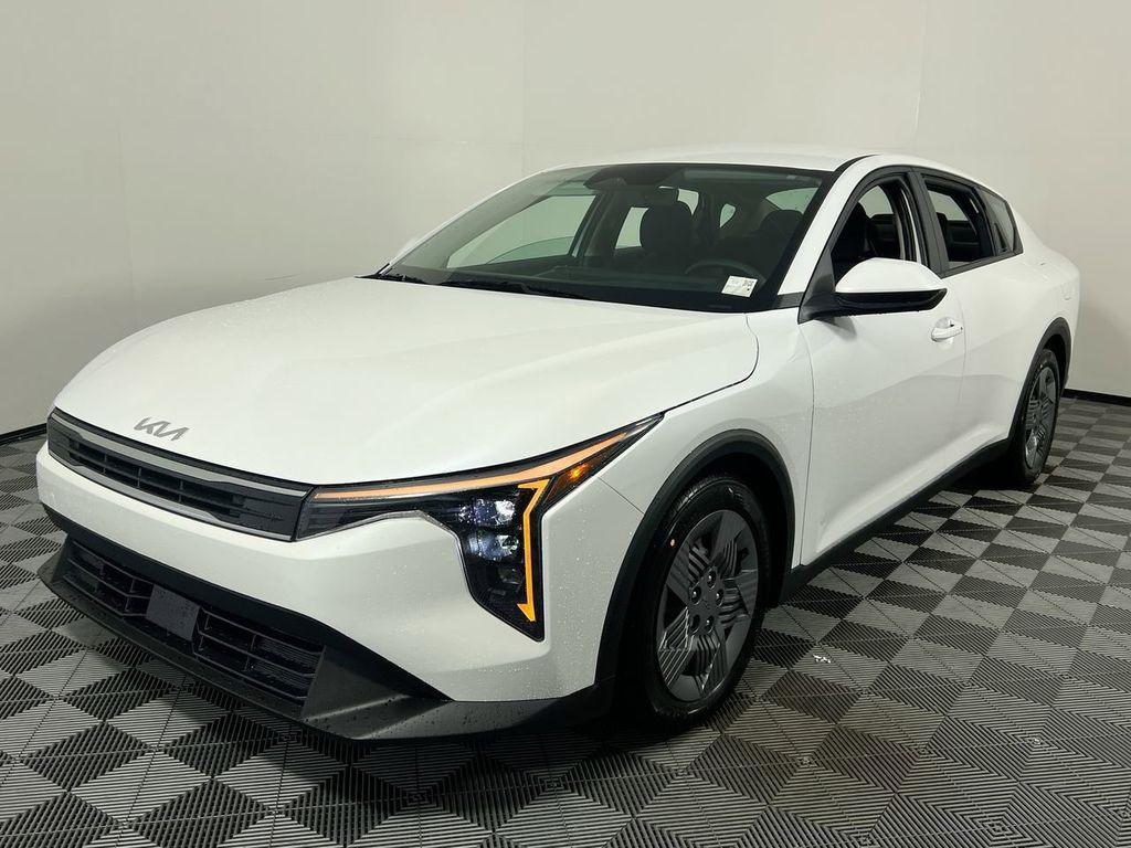 new 2026 Kia K4 car, priced at $23,517