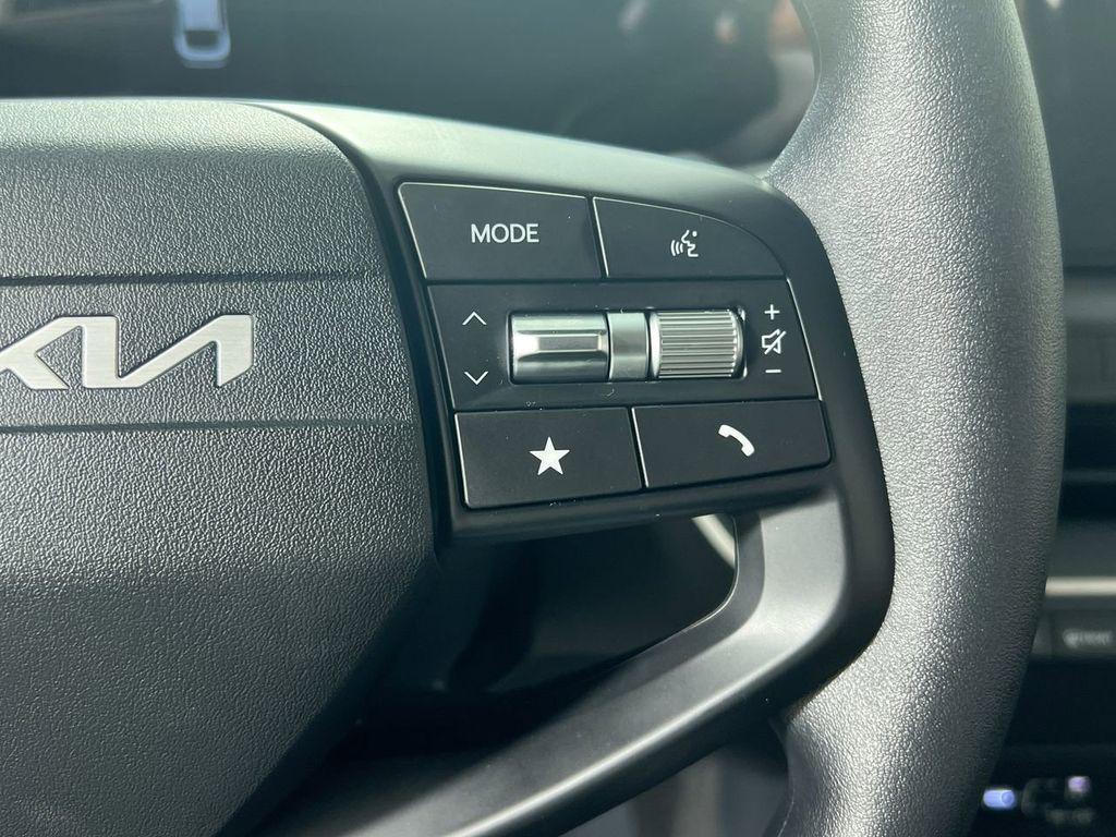 new 2025 Kia K4 car, priced at $20,547