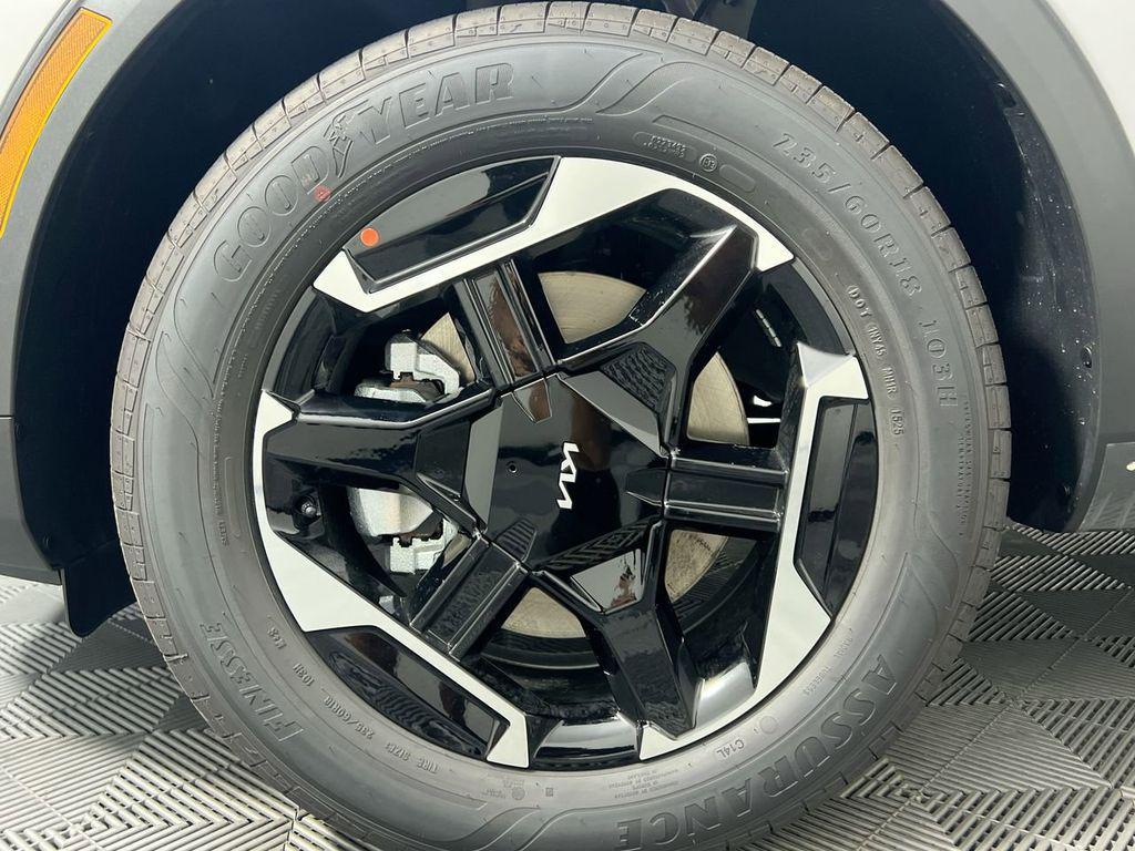 new 2026 Kia Sportage car, priced at $31,186