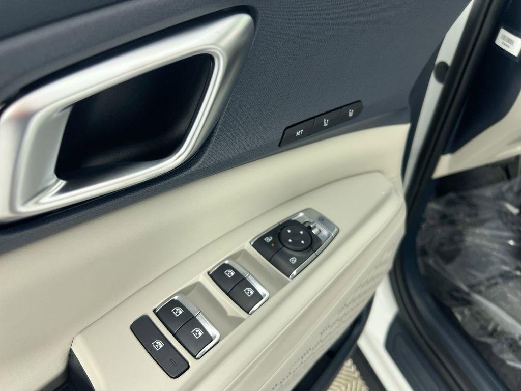 new 2026 Kia Carnival Hybrid car, priced at $40,761