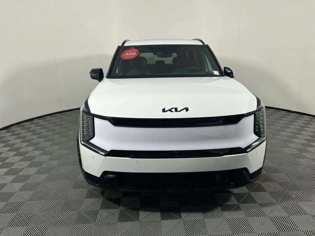 new 2026 Kia EV9 car, priced at $70,375