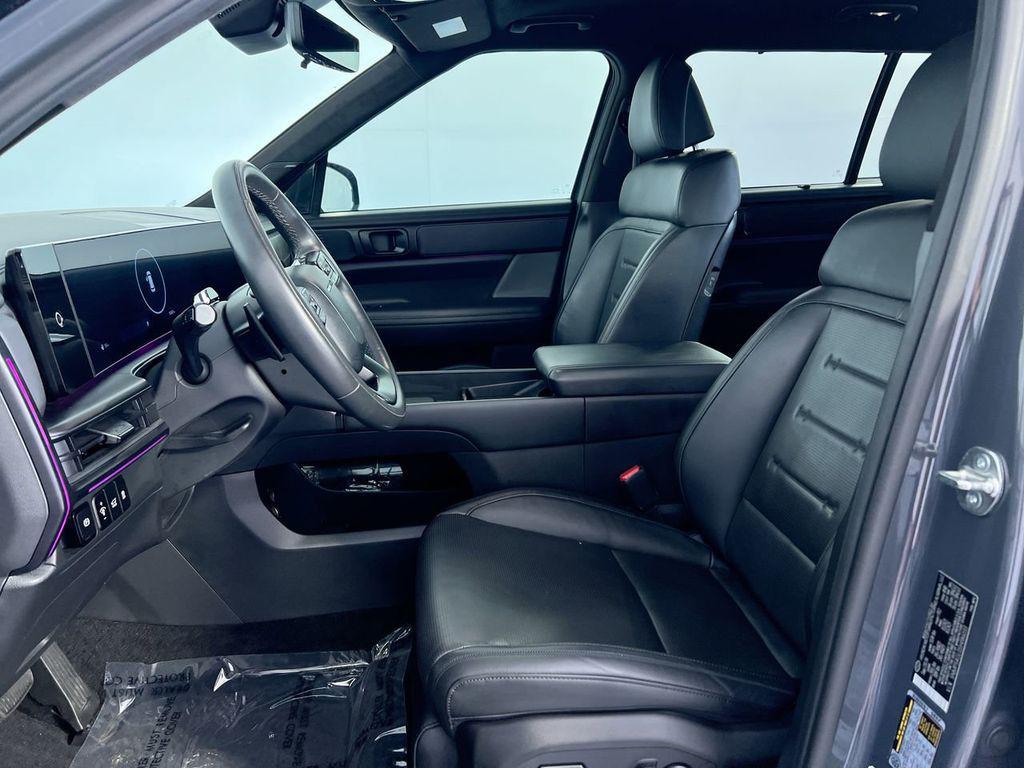 used 2025 Hyundai Santa Fe car, priced at $39,885