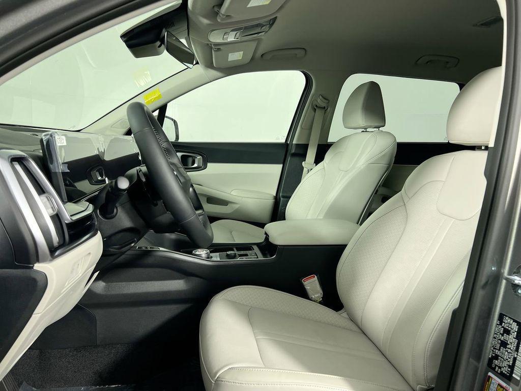 new 2026 Kia Sorento Hybrid car, priced at $41,501