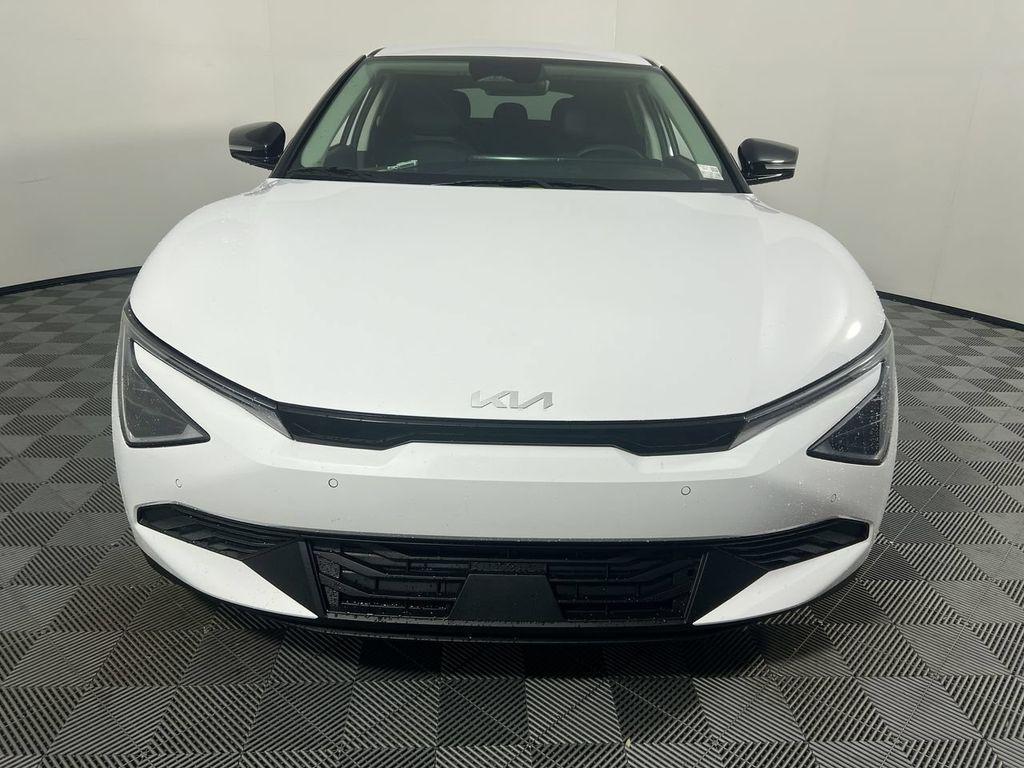 new 2026 Kia EV6 car, priced at $39,806