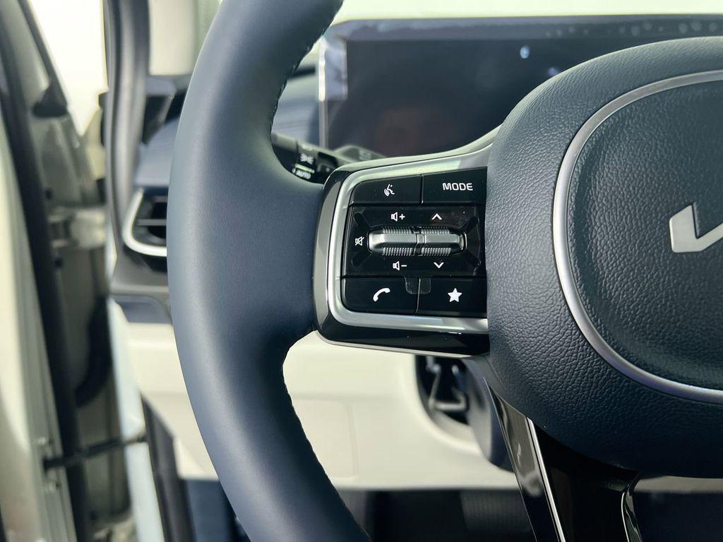 new 2026 Kia Carnival Hybrid car, priced at $46,859