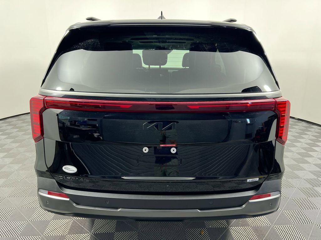 new 2026 Kia Carnival Hybrid car, priced at $55,880