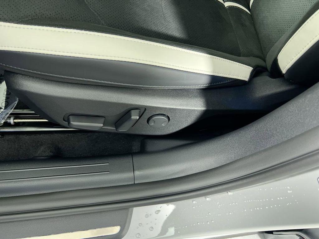 new 2025 Kia EV6 car, priced at $37,897