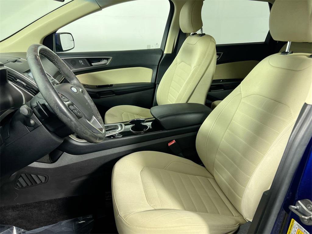 used 2015 Ford Edge car, priced at $10,250