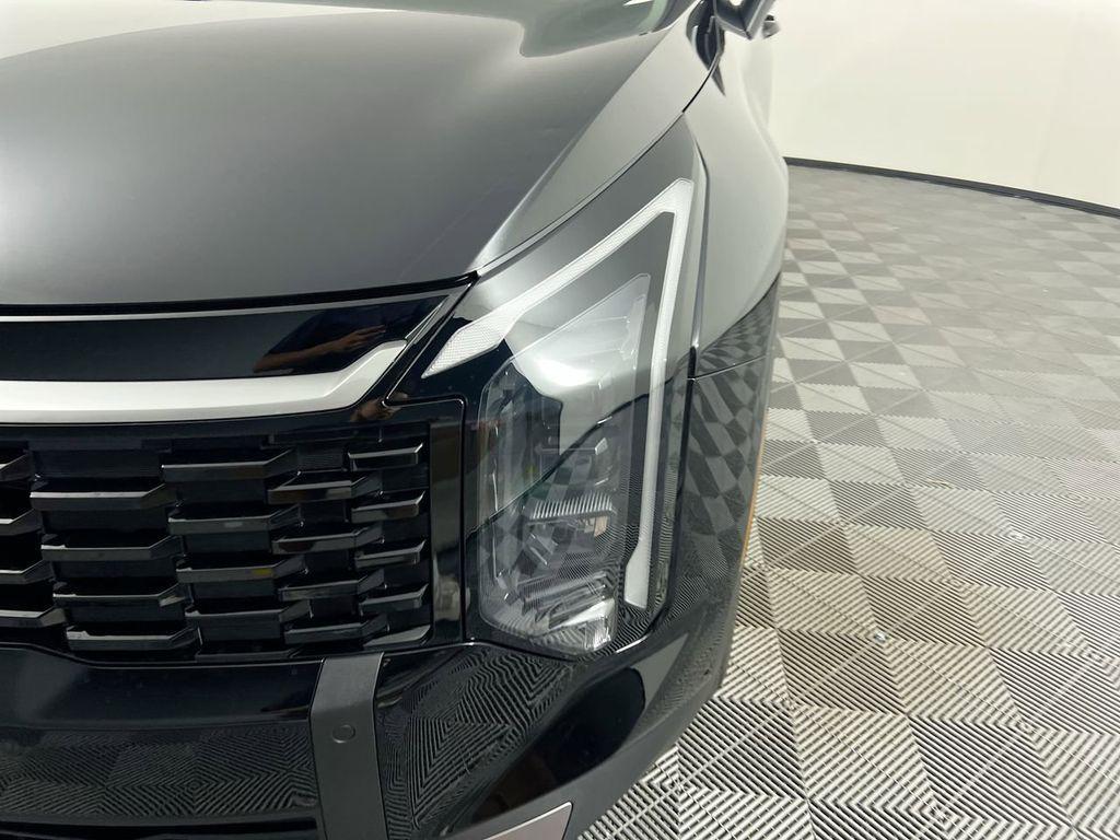 new 2026 Kia Sportage car, priced at $28,268