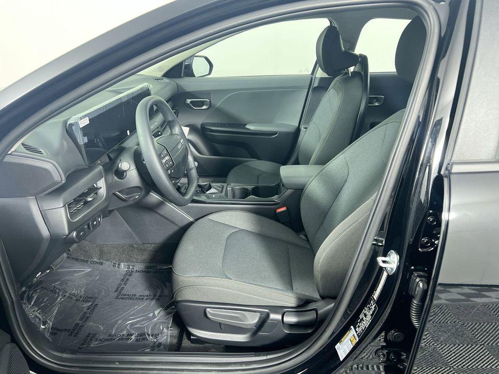 new 2025 Kia K4 car, priced at $20,560