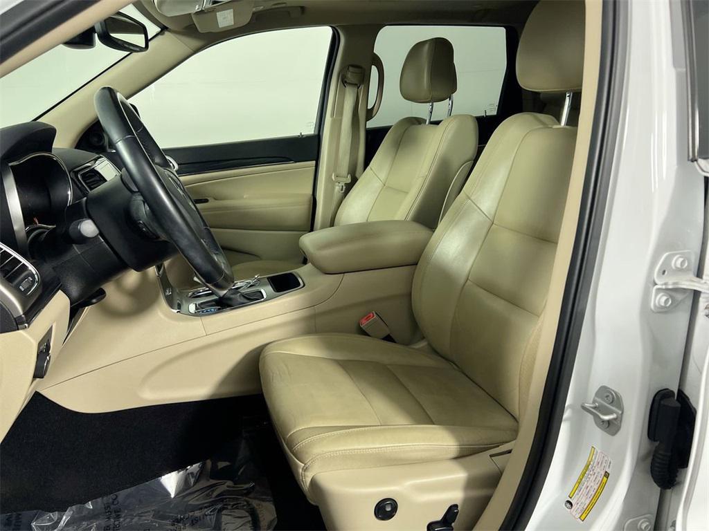 used 2020 Jeep Grand Cherokee car, priced at $20,950