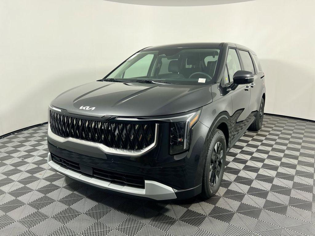 new 2026 Kia Carnival Hybrid car, priced at $39,622