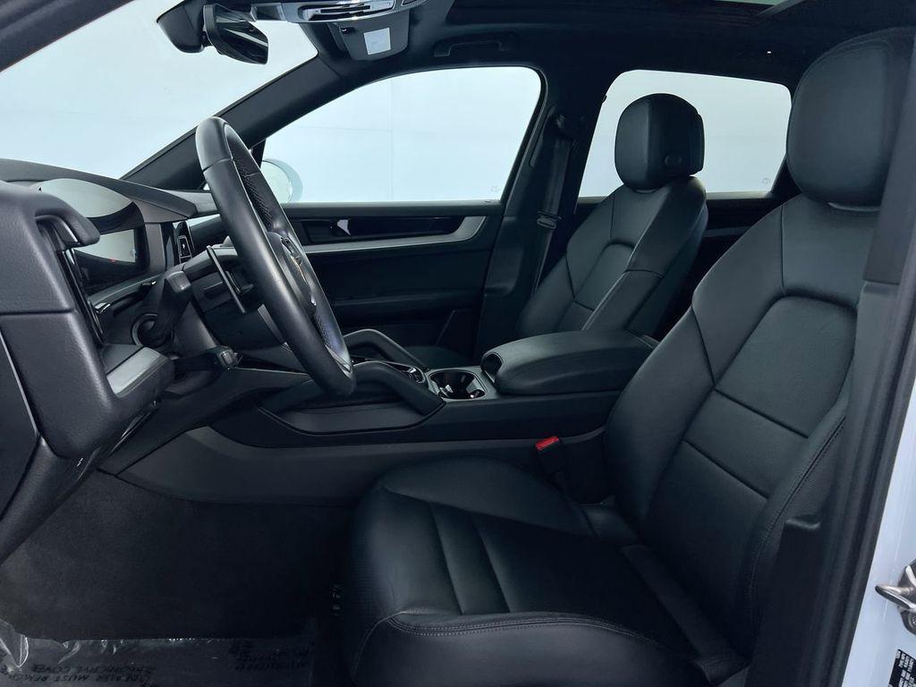used 2025 Porsche Cayenne car, priced at $86,835