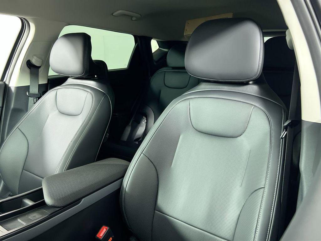 new 2025 Kia EV6 car, priced at $33,427