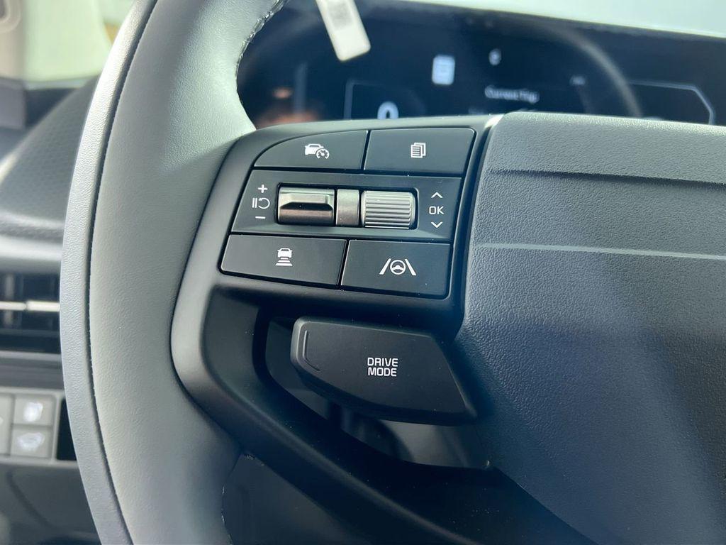 new 2025 Kia EV6 car, priced at $33,427