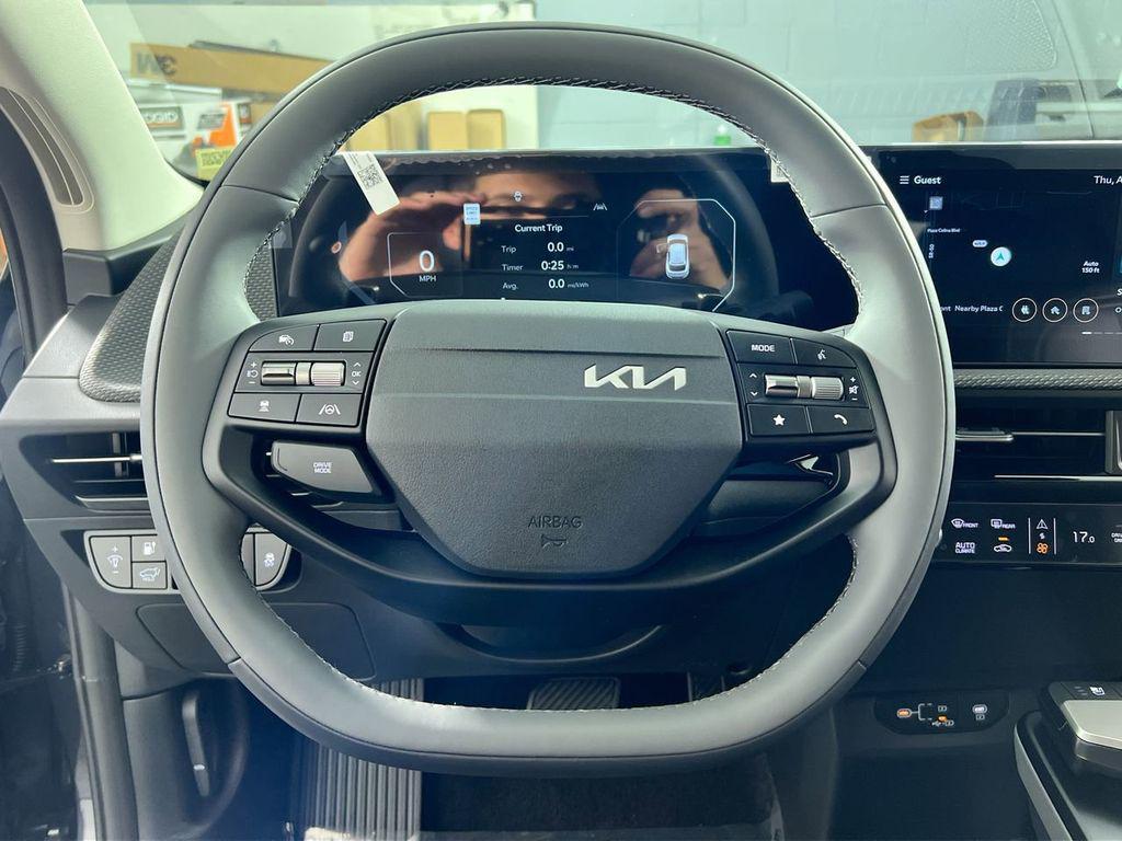 new 2025 Kia EV6 car, priced at $33,427