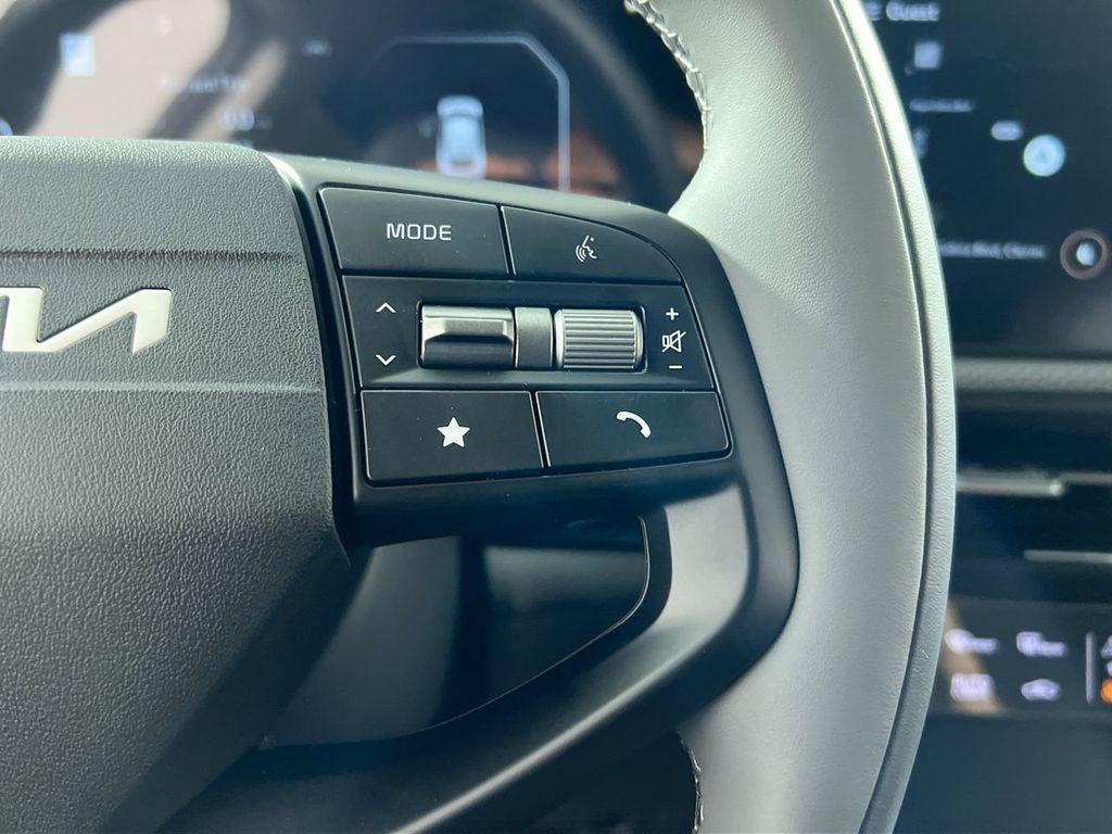 new 2025 Kia EV6 car, priced at $33,427