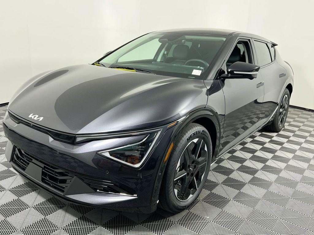 new 2025 Kia EV6 car, priced at $33,427