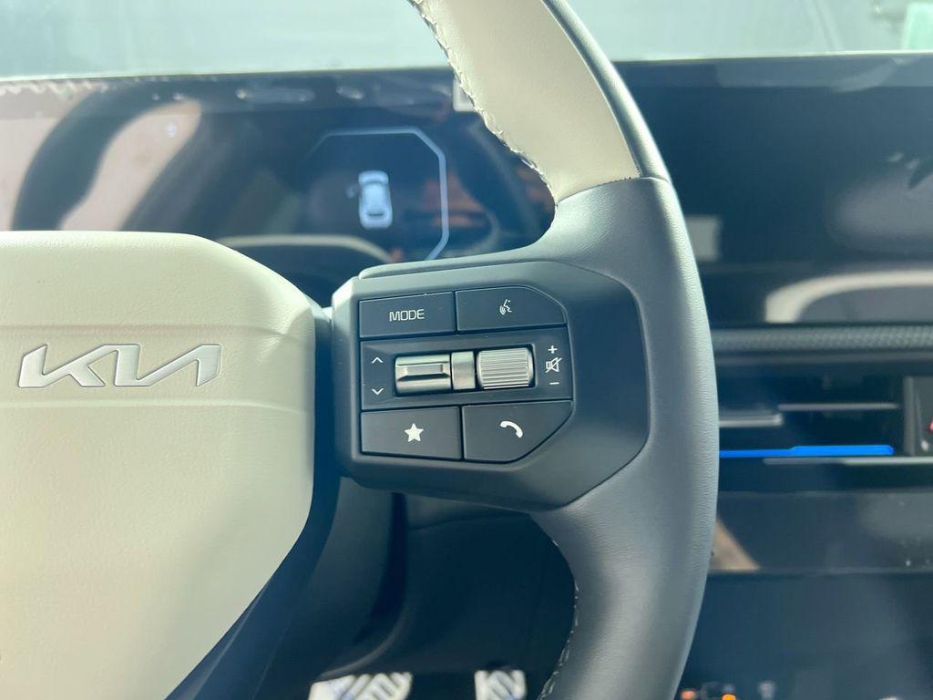 new 2025 Kia EV6 car, priced at $38,322