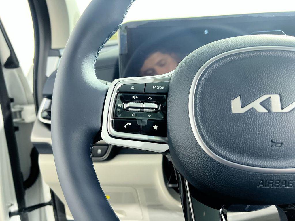 new 2026 Kia Carnival Hybrid car, priced at $53,034