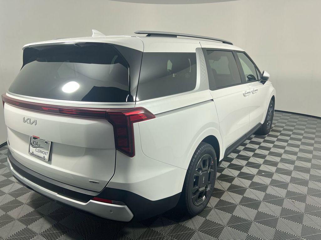 new 2026 Kia Carnival Hybrid car, priced at $41,754